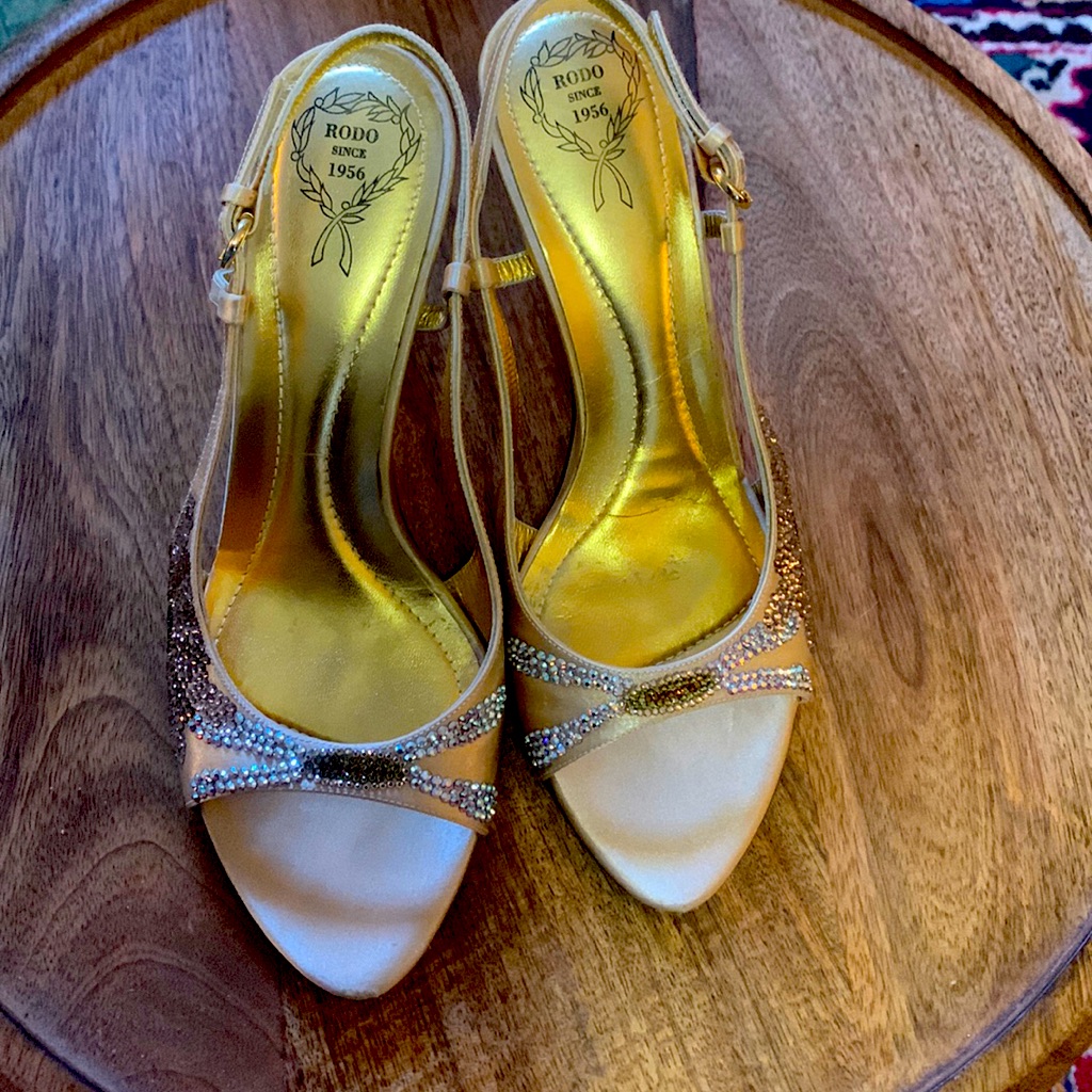 Rodo Sequin Pumps